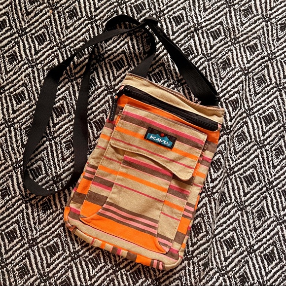 Kavu Bags Kavu Keeper Crossbody Bag Poshmark